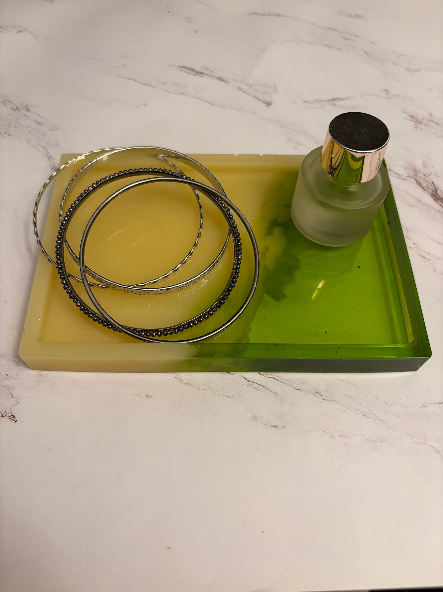 Square soap dish