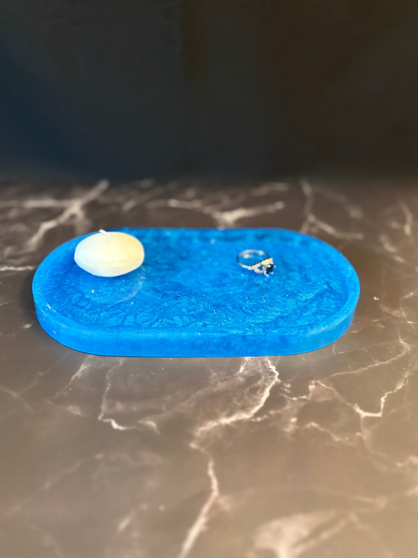 Oval soap tray