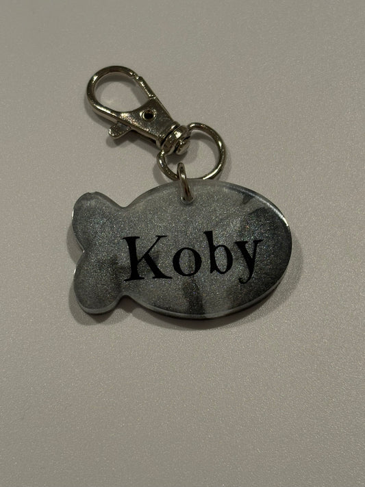 small fish cat tag