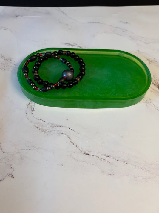 Oval soap tray