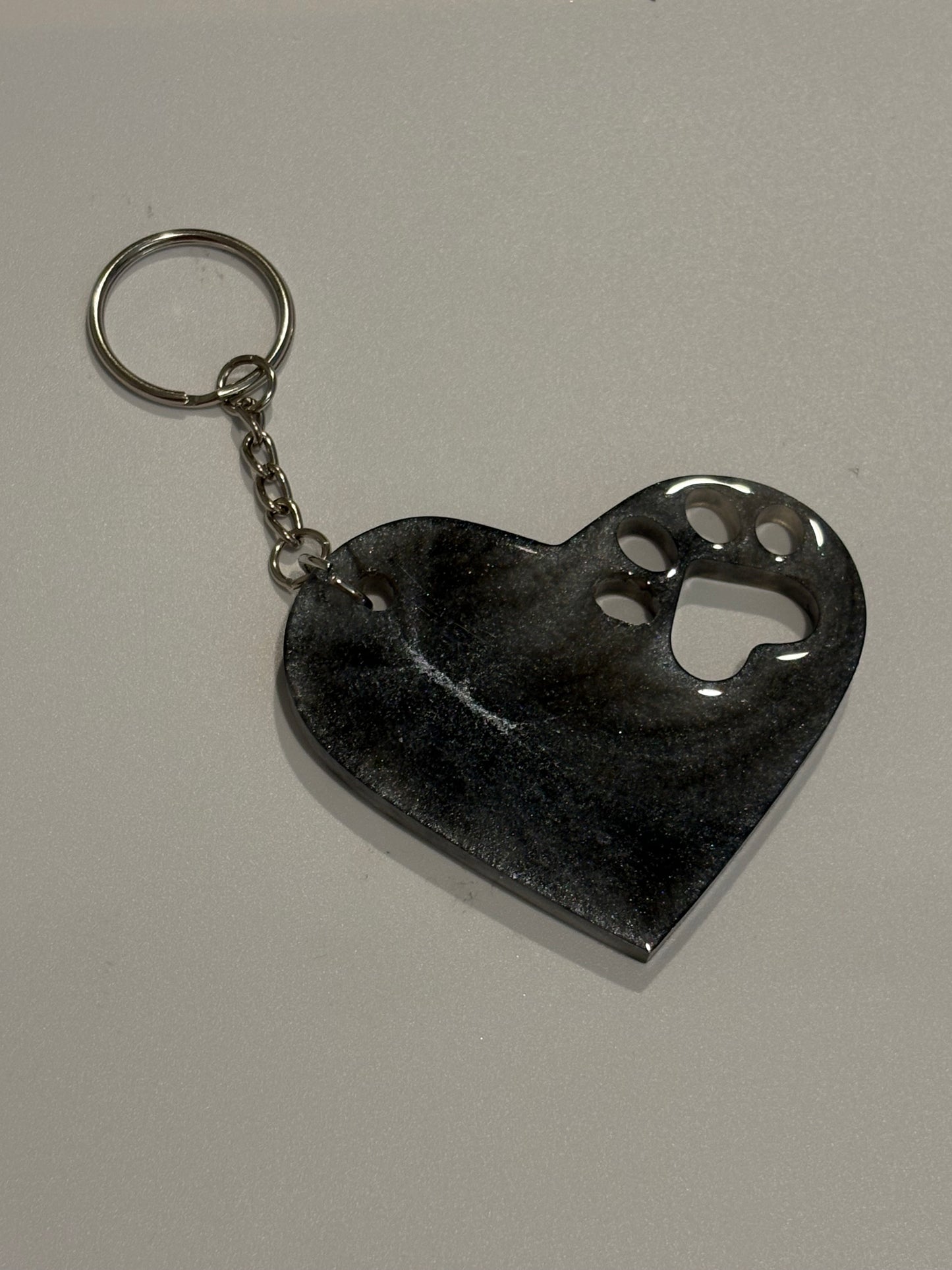 Heart keychain with paw print