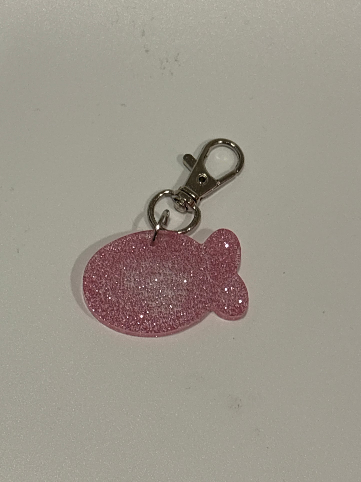 small fish cat tag