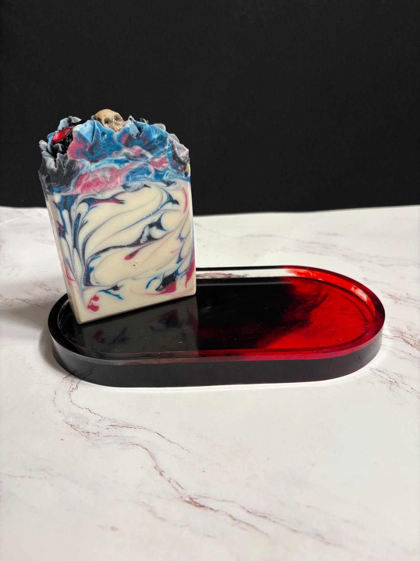 Oval soap tray