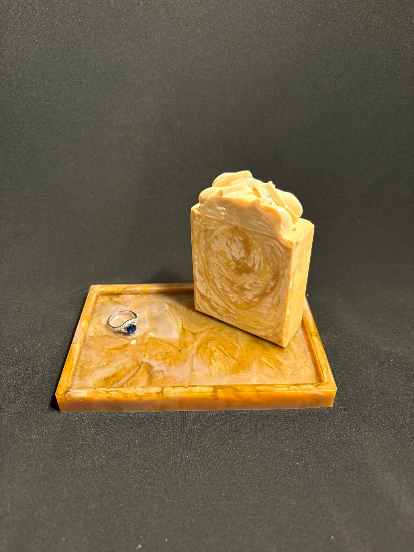Square soap dish