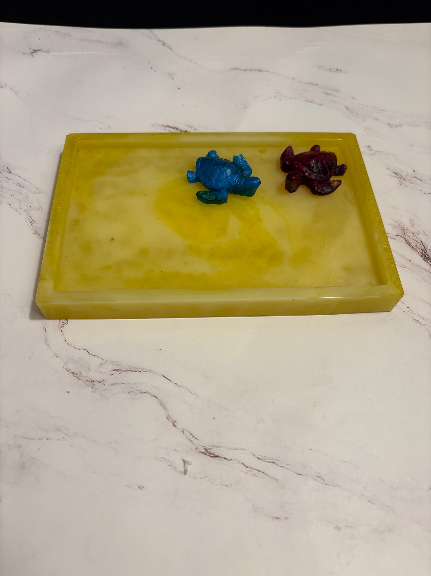 Square soap dish