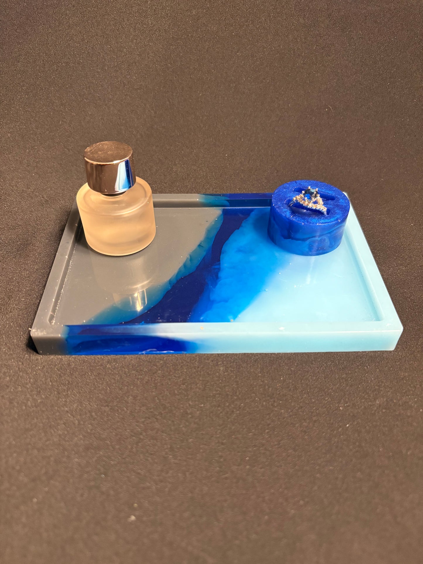 Square soap dish