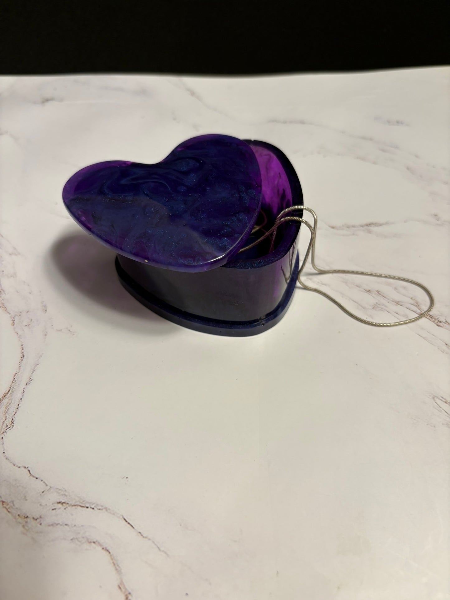 Small Heart Resin Trinket Box